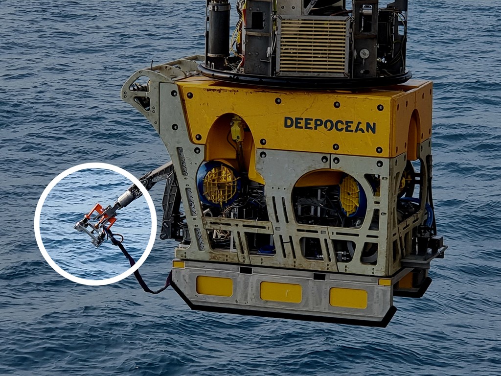 DeepOcean ROV with Blumags magnet